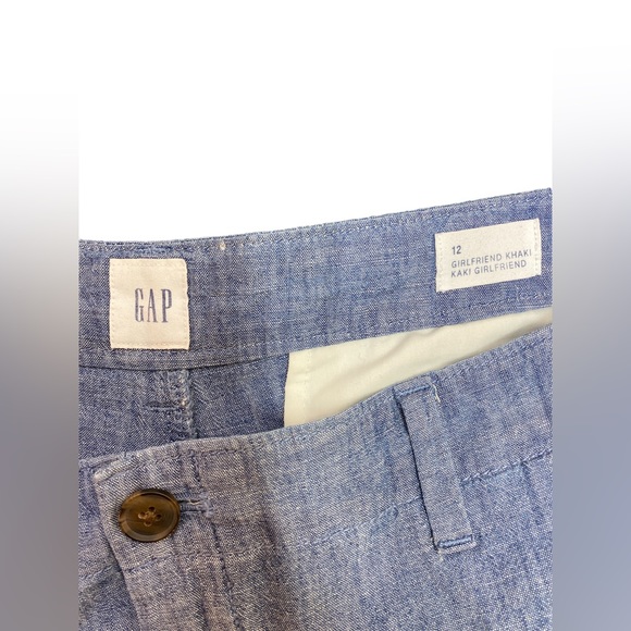 Gap High Rise Girlfriend Khaki Pants - Picture 3 of 3